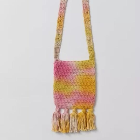 NWOT Urban Outfitters Woven Neck Pouch Purse Beachy Summer Fringe Yellow Pink - Picture 4 of 11